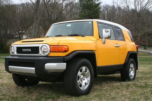 2007 toyota fj cruiser base sport utility 4-door 4.0l