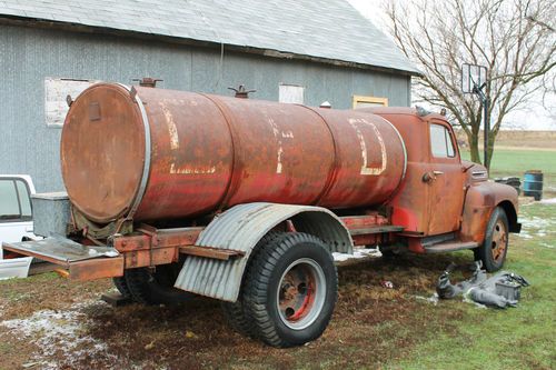 1948 ford f6 fuel tanker