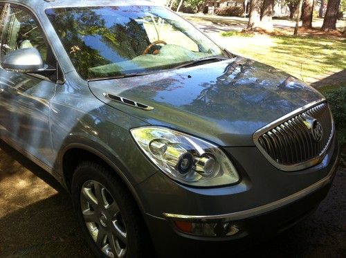 2008 buick enclave cxl, 27kmiles, save $10,000
