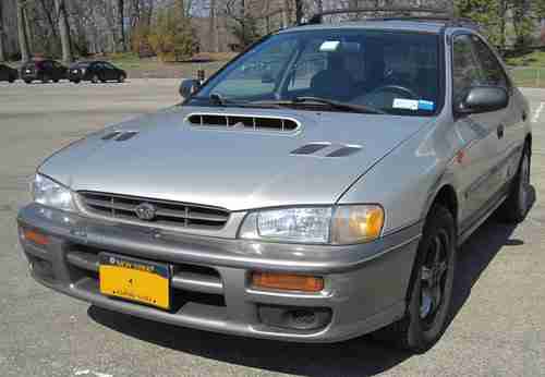 1999 Subaru Impreza Outback L Wagon 4-Door 2.2L Automatic 127,245 miles Gray, image 4
