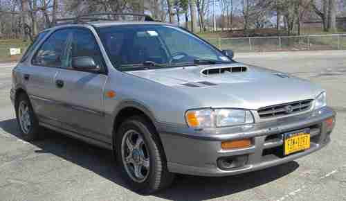 1999 Subaru Impreza Outback L Wagon 4-Door 2.2L Automatic 127,245 miles Gray, image 18