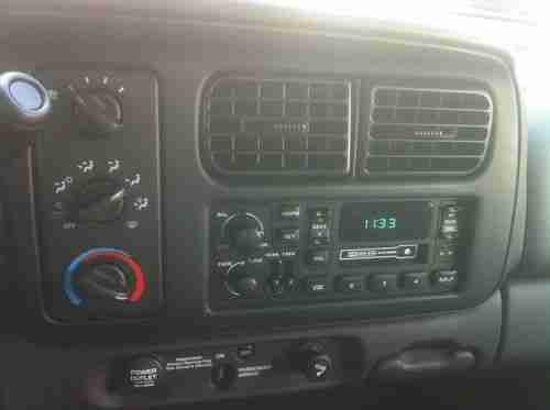 1999 Dodge Dakota R/T Standard Cab Pickup 2-Door 5.9L, image 11