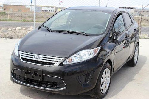 2013 ford fiesta se damaged salvage runs loaded hard to find low miles wont last