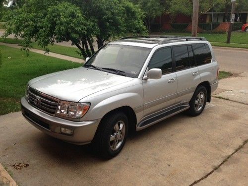 2006 toyota land cruiser loaded with no reserve