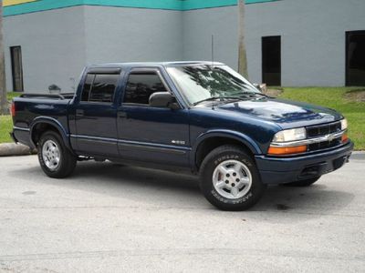 Ls crew cab 4 x 4 automatic cold a/c work truck