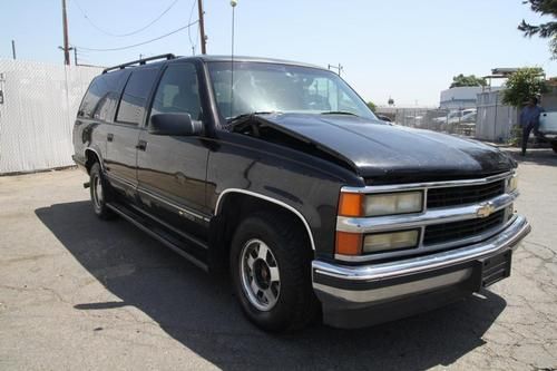 1996 chevrolet suburban lt c1500 2wd automatic no reserve