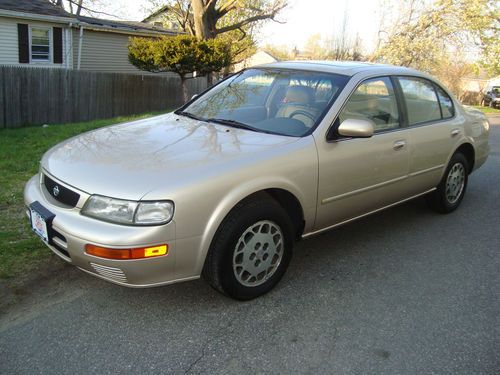 1995 nissan maxima v6 3.0l engine,sunroof/leather interior,drive &amp; run great%%%%