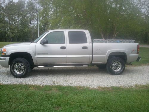 2005 gmc sierra 2500 hd slt extended cab 4x4 pickup 4-door 6.0l   very clean!