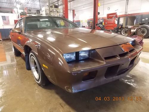 1984 chevrolet camaro t204319