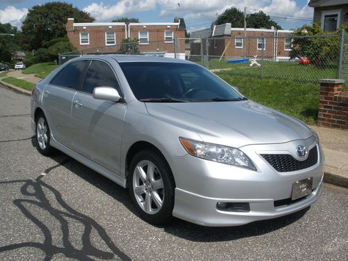 2008 toyota camry se sedan 4-door 2.4l