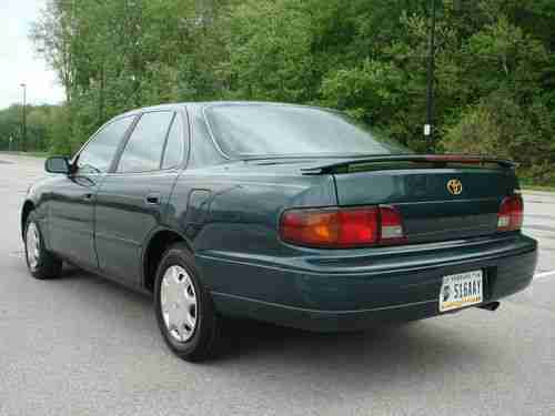 1996 Toyota Camry LE Sedan 4-Door 2.2L, US $3,300.00, image 3