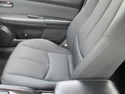 i 2.5L CD 9 Speakers AM/FM radio MP3 decoder Air Conditioning Power driver seat, image 16