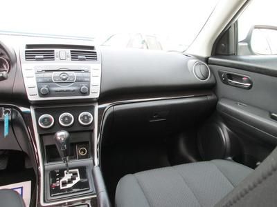 i 2.5L CD 9 Speakers AM/FM radio MP3 decoder Air Conditioning Power driver seat, image 19