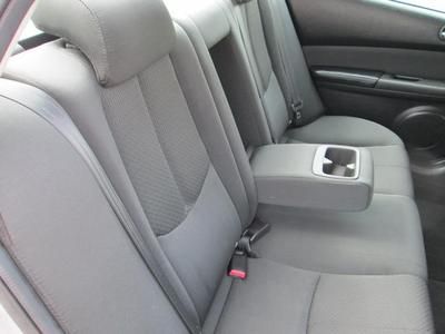 i 2.5L CD 9 Speakers AM/FM radio MP3 decoder Air Conditioning Power driver seat, image 21