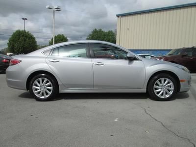 i 2.5L CD 9 Speakers AM/FM radio MP3 decoder Air Conditioning Power driver seat, image 29