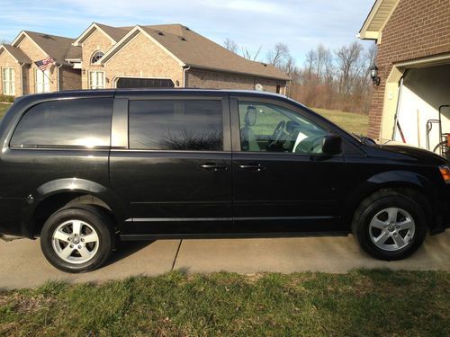 2010 Dodge Grand Caravan SE 3.3L Wheelchair conversion NR, image 4