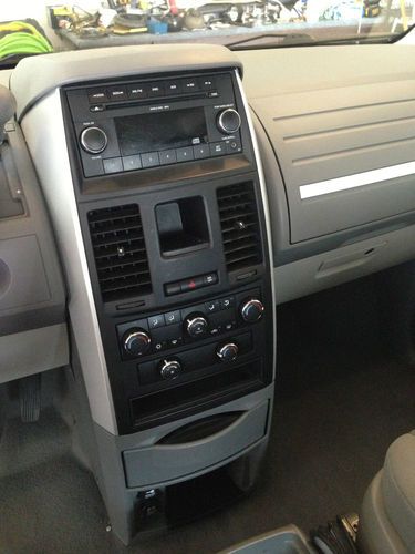 2010 Dodge Grand Caravan SE 3.3L Wheelchair conversion NR, image 11