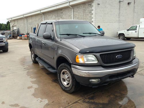 2002 ford f-150 xlt supercrew cab pickup 4-door 5.4l