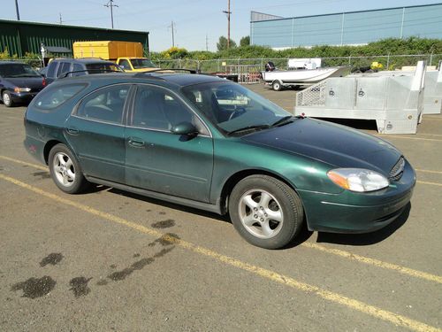 2000 ford taurus wagon se