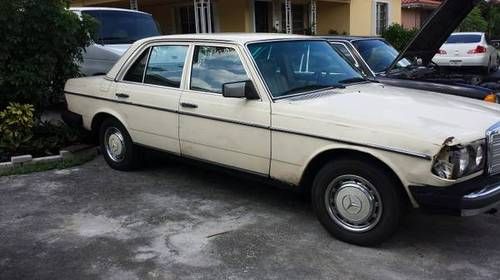 Mercedes-benz 300d 1981
