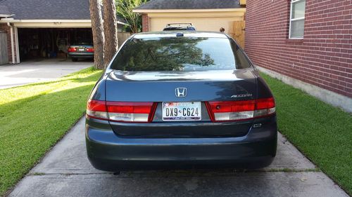 2004 honda accord ex sedan 4-door 3.0l