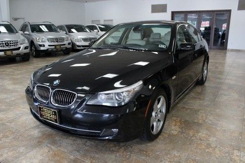 2008 bmw 535xi~awd~roof~nav~hid~htd lea~only 55k miles