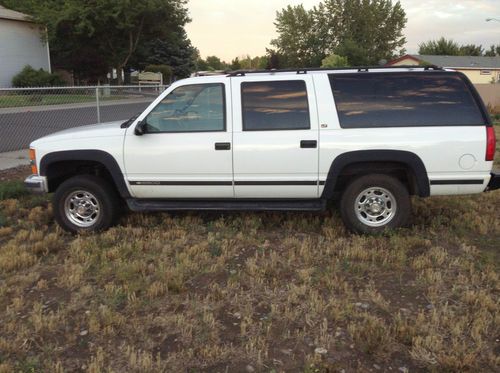 1999 k2500 4x4 suburban