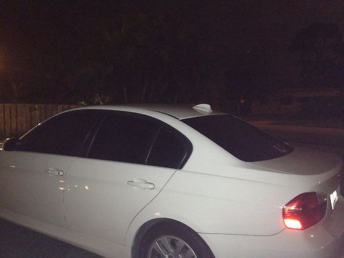 2006 bmw 325i base sedan 4-door 3.0l