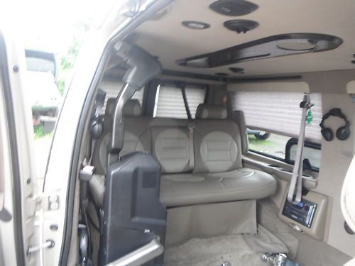 08 FORD E-250 CUSTOM HANDICAP VAN WHEEL CHAIR LIFT 66000 MILES PERFECT, US $23,850.00, image 13