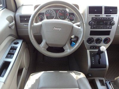 LIMITED SUV 2.4L Advanced Multi-Stage Front Seat Frontal Airbags, image 5