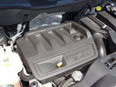 LIMITED SUV 2.4L Advanced Multi-Stage Front Seat Frontal Airbags, image 15