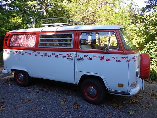 1971 volkswagon bus / camper