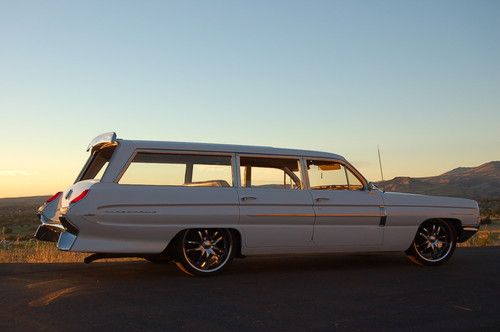 1962 oldsmobile dynamic 88 fiesta station wagon custom restoration one owner!