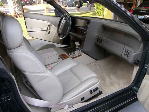 1993 Cadillac Allante Pininfarina, image 2
