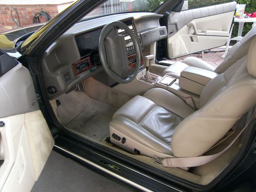 1993 Cadillac Allante Pininfarina, image 3