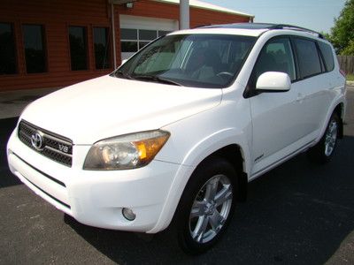 2007 Toyota RAV4, V6 4WD, Sport Package, Sunroof, 65k Miles, Well Taken Care Of, US $12,500.00, image 2
