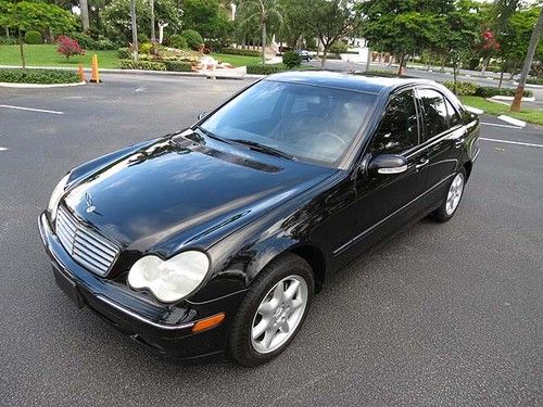 Very nice 2003 c240 sedan - moonroof, heated seats - clean carfax, 61k miles