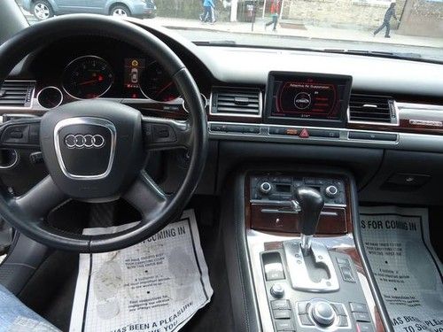 2006 Audi A8 Quattro L Sedan 4-Door 4.2L, image 2