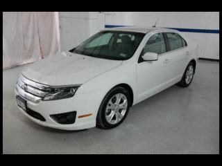 12 fusion se, 2.5l 4 cylinder, aauto, cloth, pwr equip, cruise, clean 1 owner!