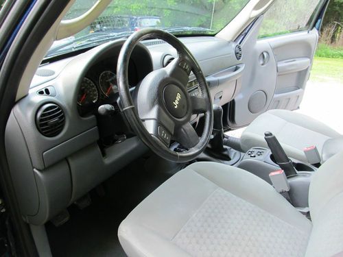 2007 Jeep Liberty Sport Sport Utility 4-Door 3.7L, US $9,400.00, image 3