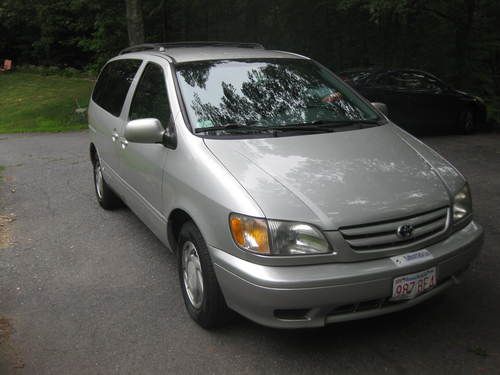 2003 toyota sienna with only 75k miles in great condition, loaded, 7 passenger