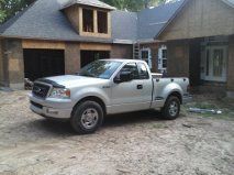 2005 f 150 truck,  ext. cab,silver, good condition, 4 dr, beautiful truck, at