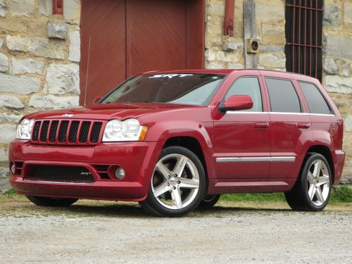 2006 jeep grand cherokee srt8 srt-8 srt 8 sport utility 4-door 6.1l hemi awd nav