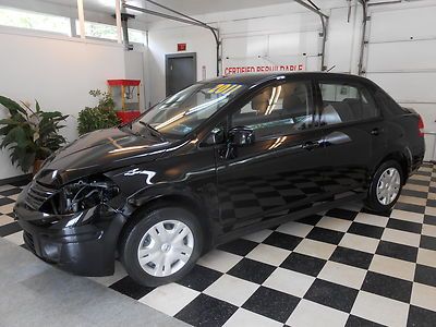 2011 Nissan Versa 15K NO RESERVE Salvage Rebuildable 34 MPG, image 2