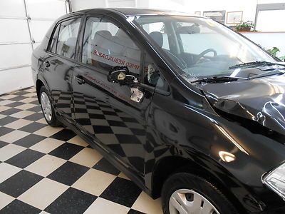 2011 Nissan Versa 15K NO RESERVE Salvage Rebuildable 34 MPG, image 8
