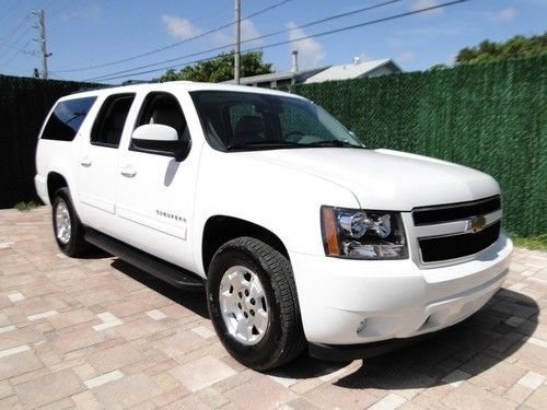 2013 chevrolet suburban lt 1500 fla driven 8 pass lthr onstar pwr pkg more autom