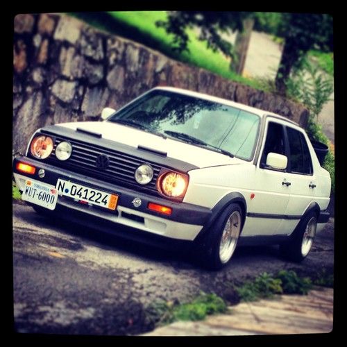 1989 volkswagen jetta gli 16-valve sedan 4-door 1.8l