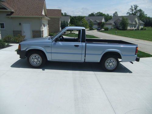 1990 mazda b2200 base standard cab