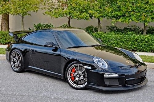 2010 porsche gt3!! loaded with options! only 6300 miles!! navigation!
