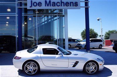 Sls amg coupe low miles! excellent condition! priced to sell! we ship!